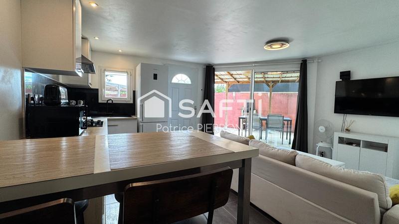 Maison - 258 m² - 10 pièces