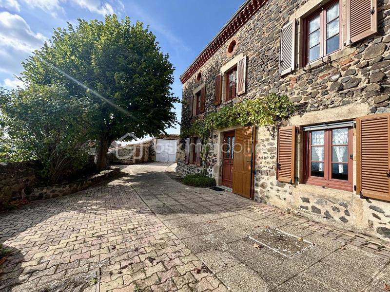 Maison en pierre - 130 m² - 5 pièces