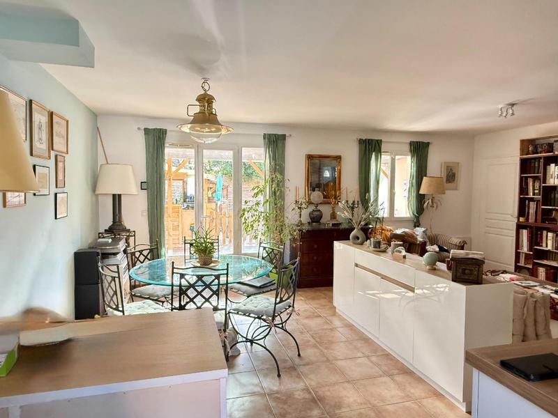 Villa - 85 m² - 4 pièces