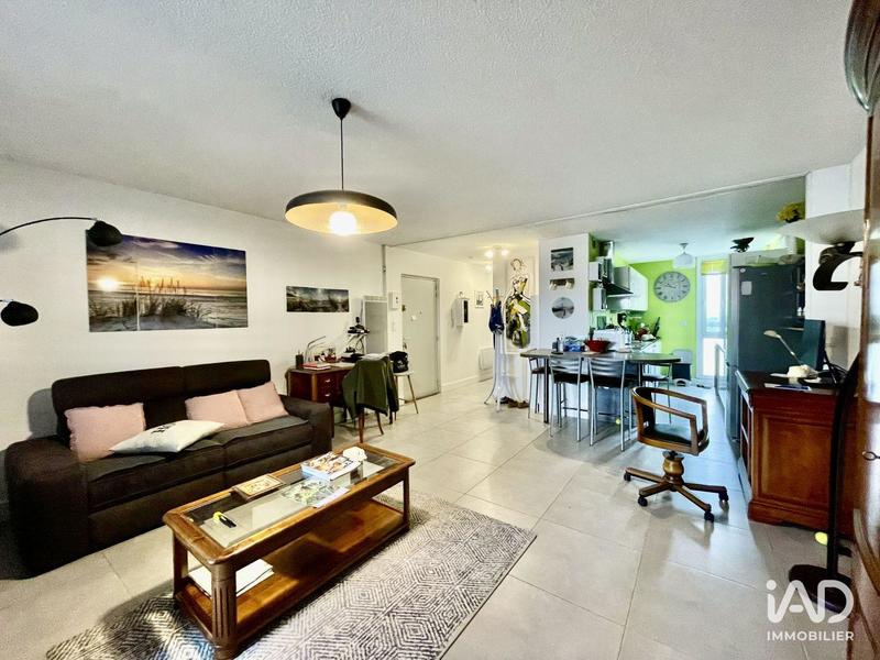 Appartement - 70 m² - 3 pièces