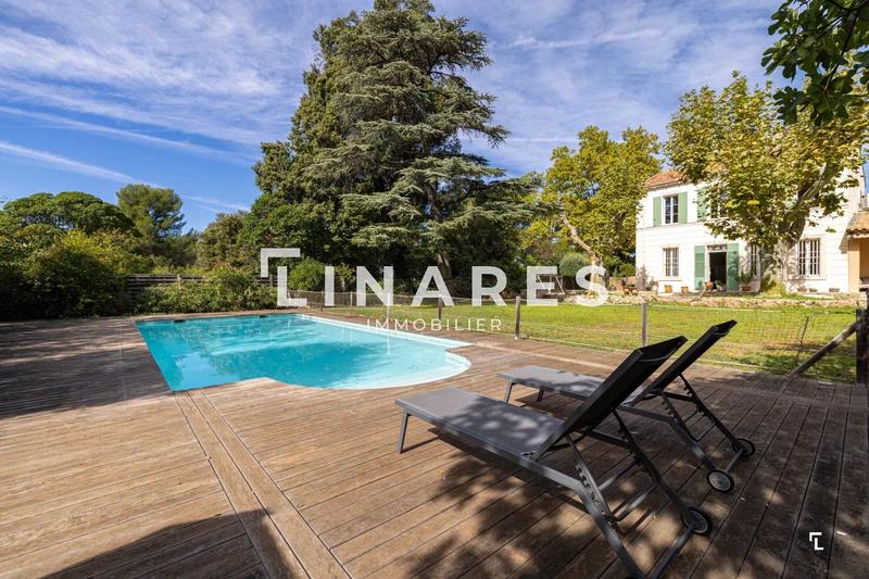 Bastide - 280 m² - 7 pièces