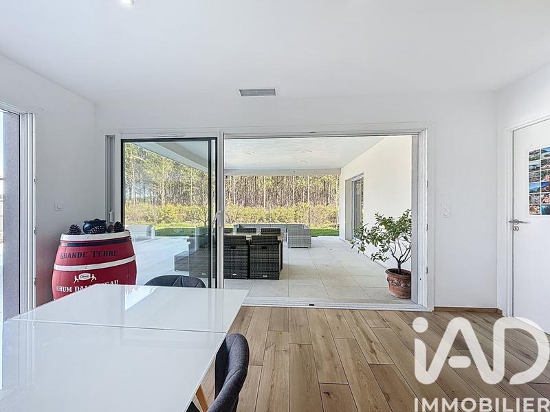 Maison - 163 m² - 6 pièces