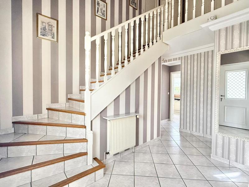 Maison - 125 m² - 7 pièces