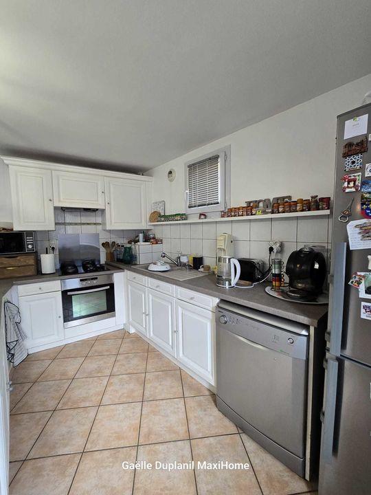 Maison - 75 m² - 5 pièces