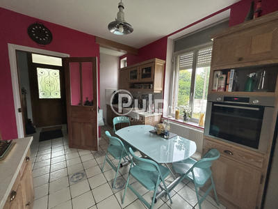 Maison bourgeoise - 145 m² - 9 pièces