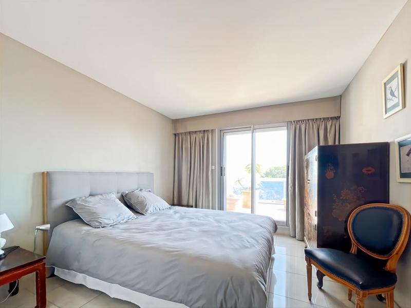 Appartement - 122 m² - 4 pièces