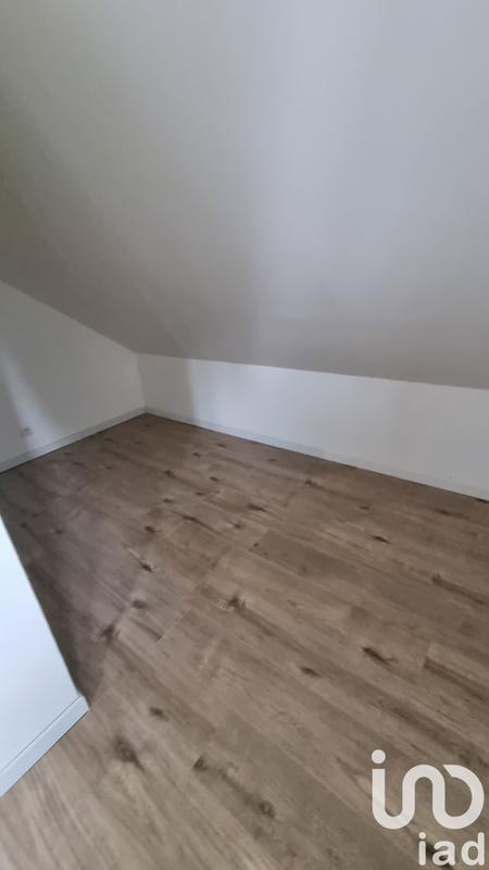 Maison - 93 m² - 5 pièces