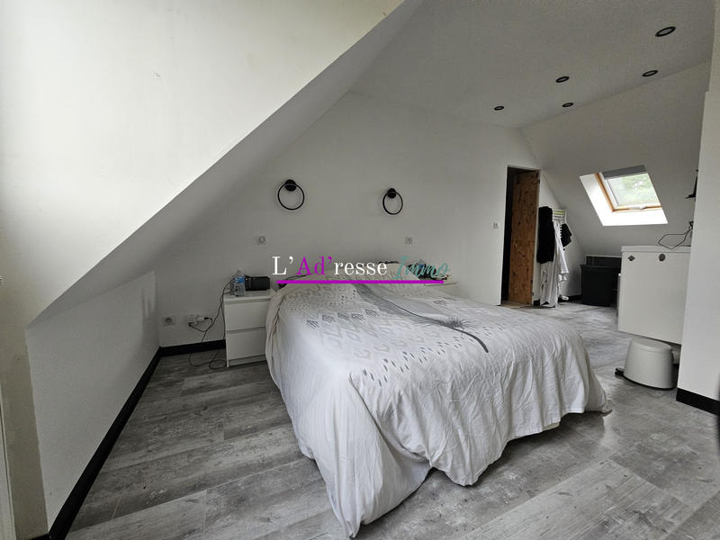 Maison - 127 m² - 8 pièces