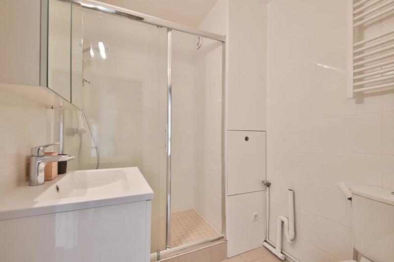 Studio - 25 m² - 1 pièce