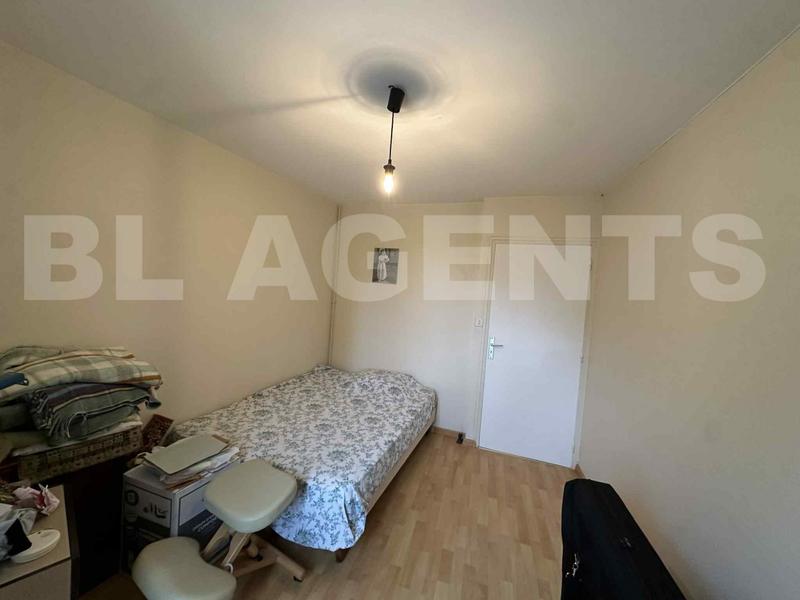 Maison - 180 m² - 8 pièces