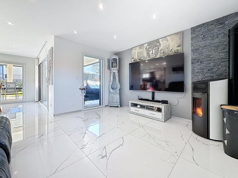 Maison contemporaine - 154 m² - 7 pièces