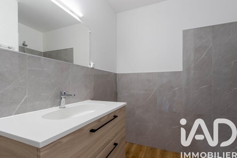 Appartement - 60 m² - 3 pièces