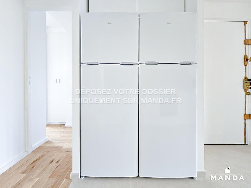 Chambre - 12 m² - 6 pièces