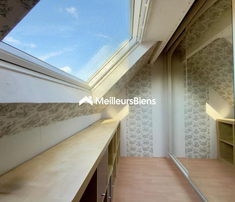 Maison - 173 m² - 7 pièces