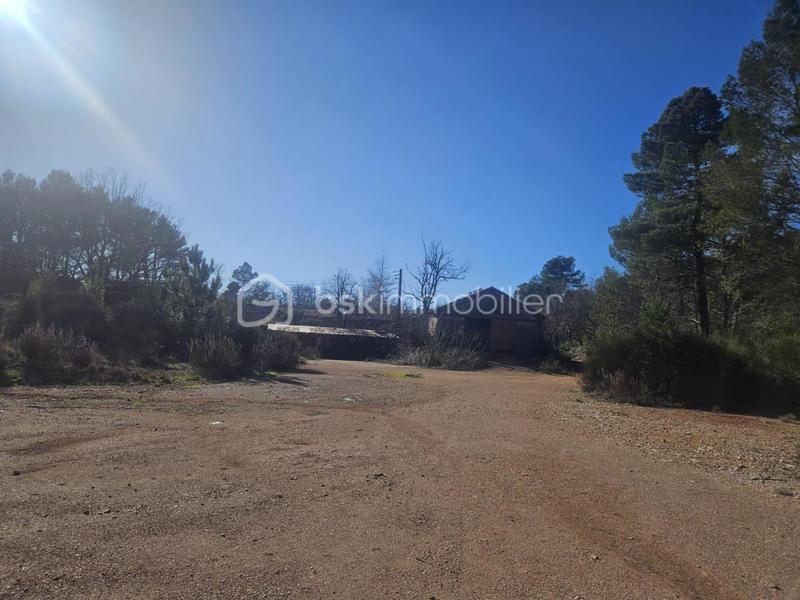 Maison - 220 m² - 10 pièces