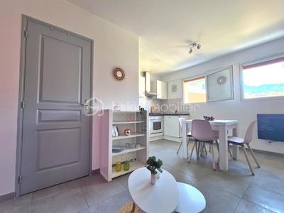 Appartement - 30 m² - 2 pièces