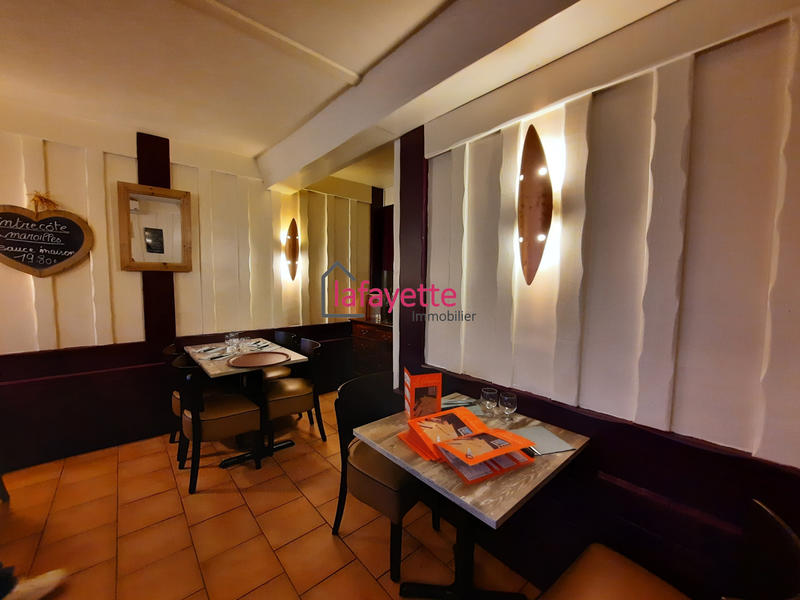 Fonds de commerce - Hôtellerie / Restauration - 250 m²