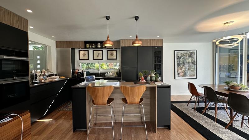 Maison d'architecte - 250 m² - 9 pièces