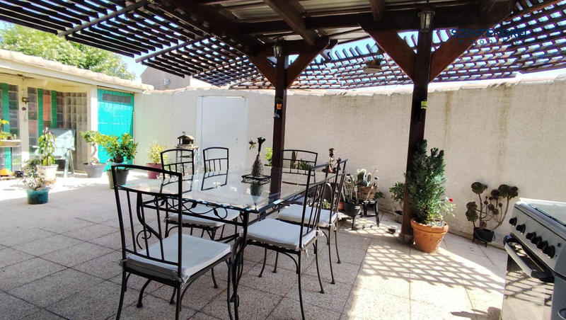 Villa - 98 m² - 5 pièces