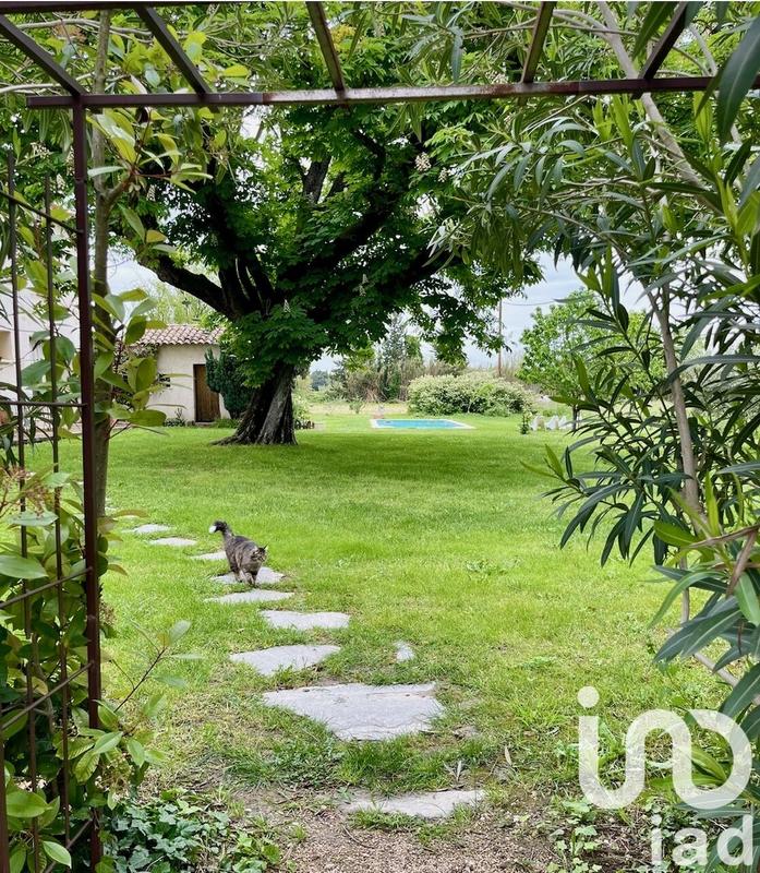 Maison - 349 m² - 10 pièces