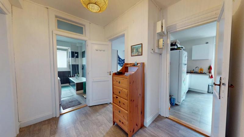 Maison - 189 m² - 8 pièces