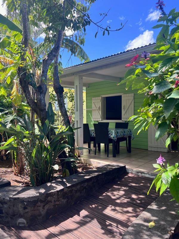 Propriété - 372 m² - 18 pièces