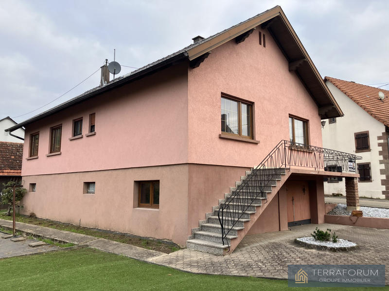 Maison - 93 m² - 4 pièces