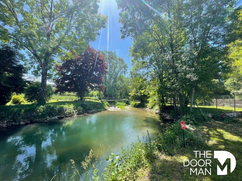 Maison - 175 m² - 7 pièces