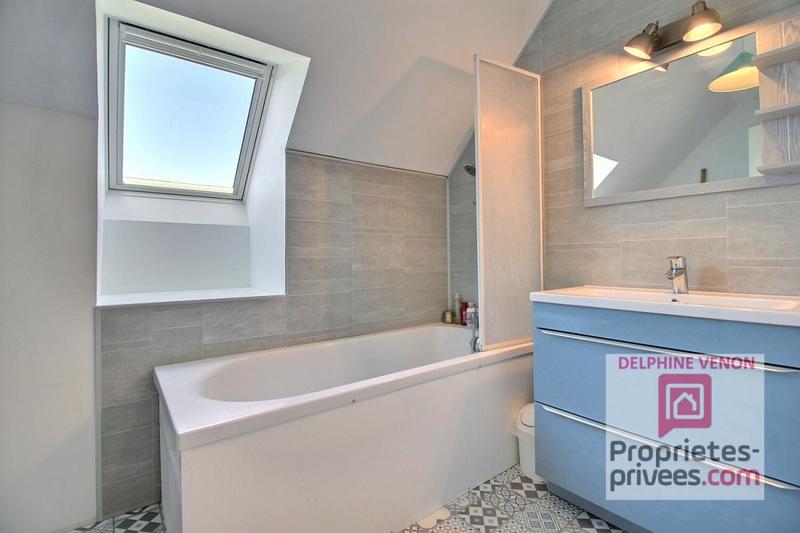 Maison - 97 m² - 4 pièces