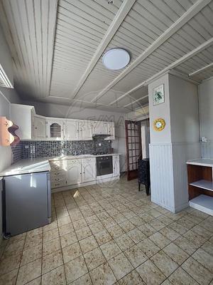 Maison - 141 m² - 5 pièces