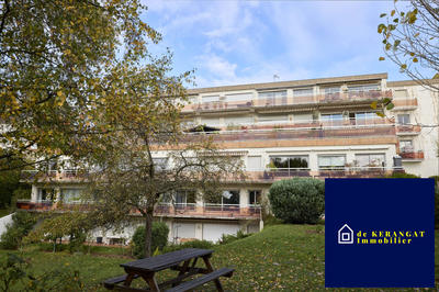 Appartement - 82 m² - 3 pièces