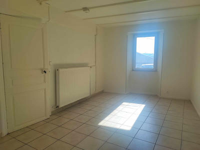 Maison - 75 m² - 3 pièces