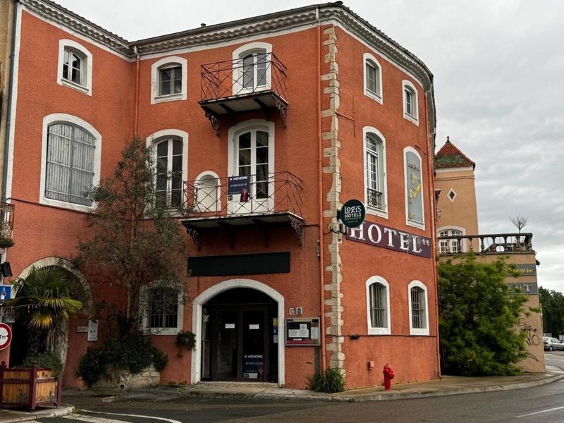 Appartement - 730 m² - 22 pièces