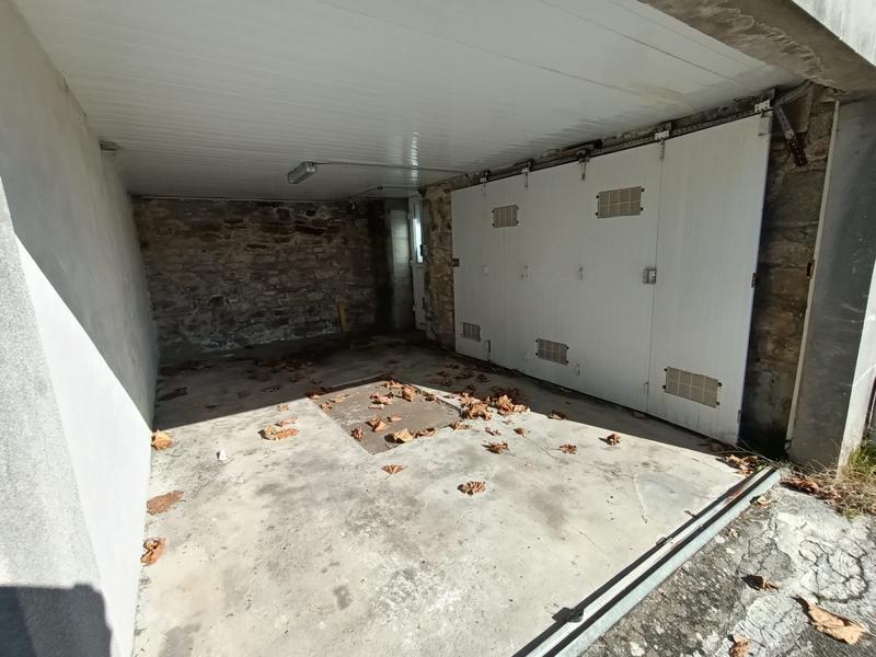 Maison traditionnelle - 82 m² - 4 pièces