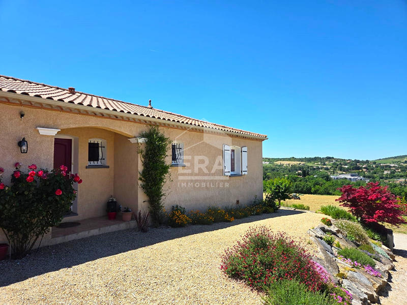 Maison - 145 m² - 5 pièces