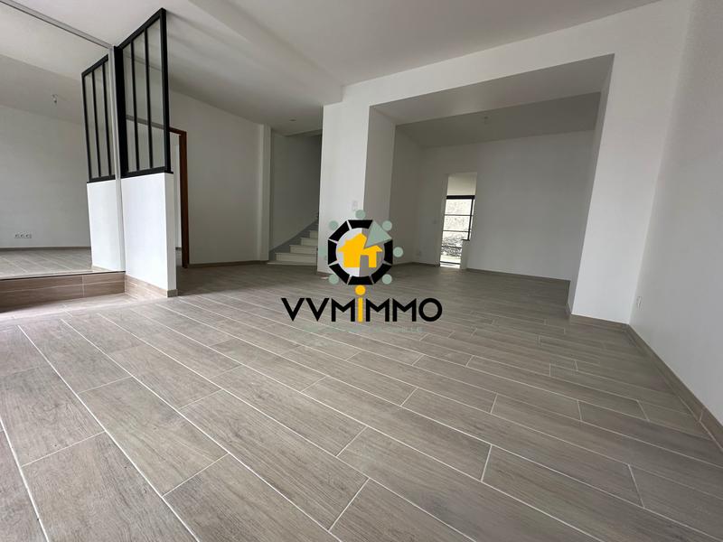 Maison ancienne - 170 m² - 7 pièces