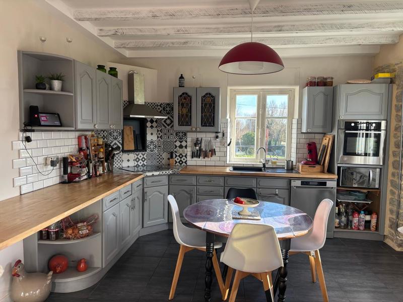 Maison - 110 m² - 5 pièces