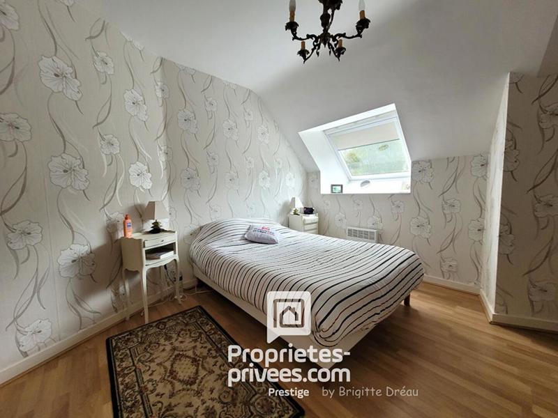 Maison - 183 m² - 6 pièces