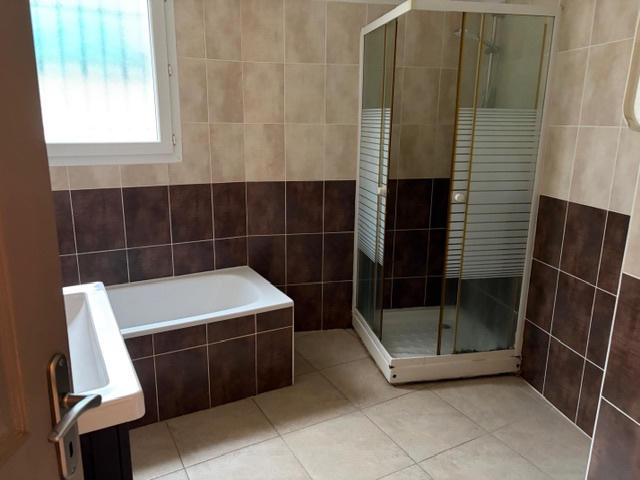 Appartement - 77 m² - 3 pièces