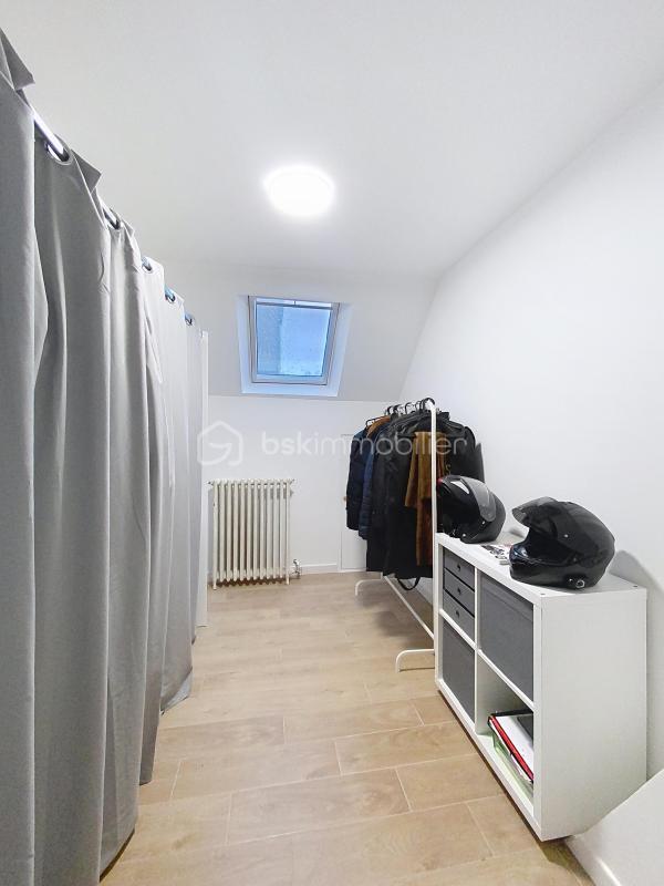 Maison traditionnelle - 135 m² - 7 pièces