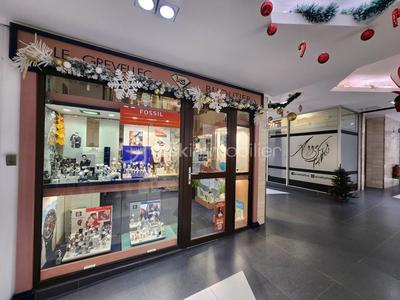 Local commercial - 30 m² - 1 pièce