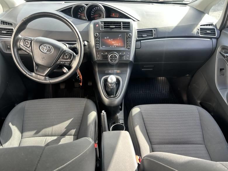 Toyota Verso 112d Dynamic 7 places Caméra