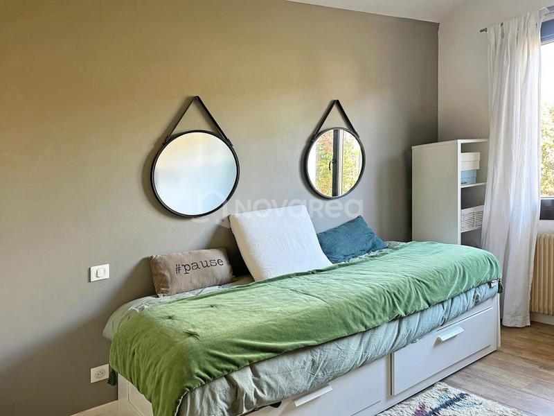 Maison - 140 m² - 5 pièces