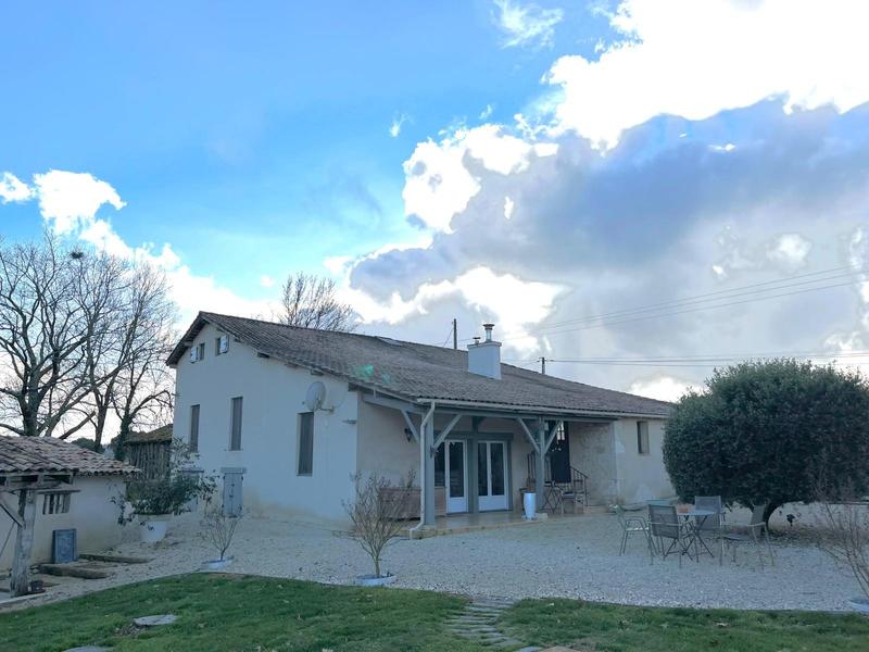 Maison - 224 m² - 6 pièces