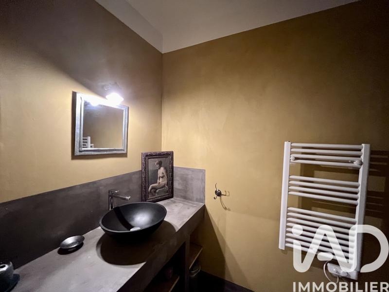 Maison - 400 m² - 11 pièces