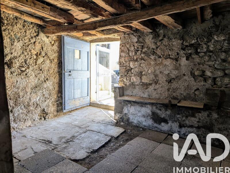 Maison de village - 60 m² - 4 pièces