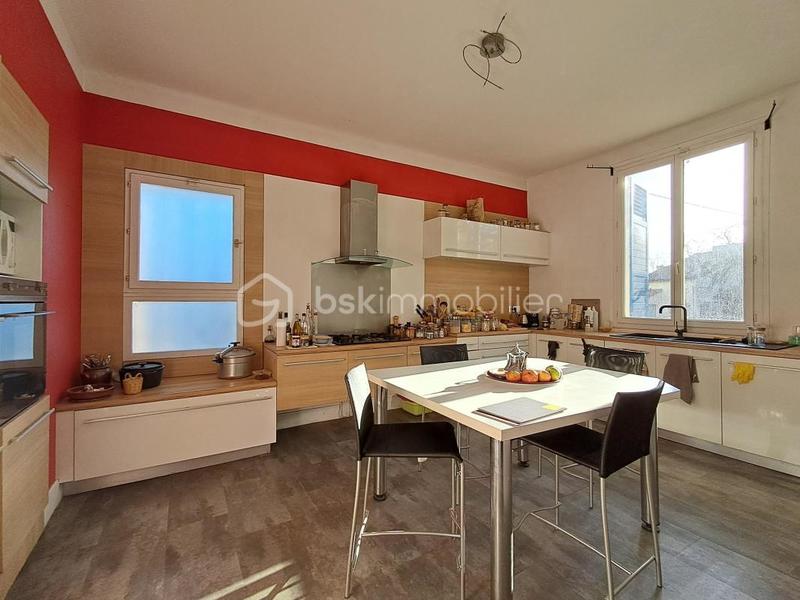 Maison - 176 m² - 6 pièces