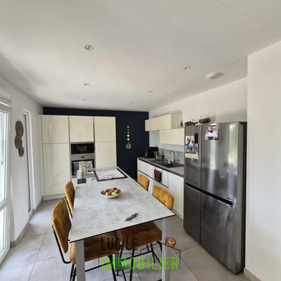 Maison - 118 m² - 5 pièces