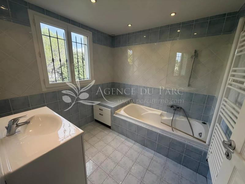 Maison - 132 m² - 5 pièces