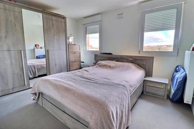 Appartement - 76 m² - 4 pièces